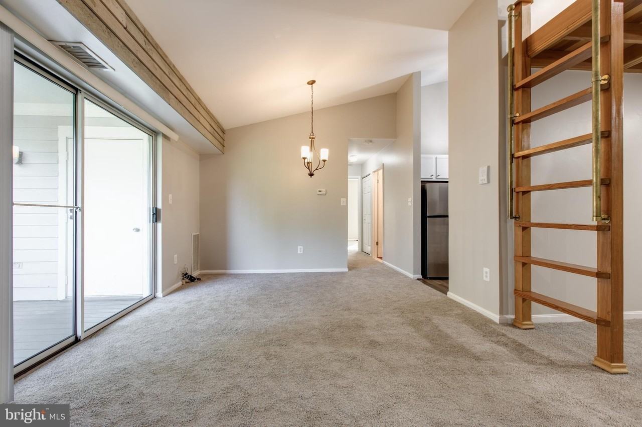 206 Spring Maiden Ct #302 - Photo 7 of 28