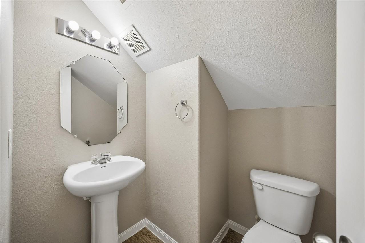 15510 Kiplands Bend Dr #1 - Photo 6 of 28