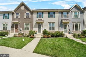 featured image of 10732 Lamoka Ln