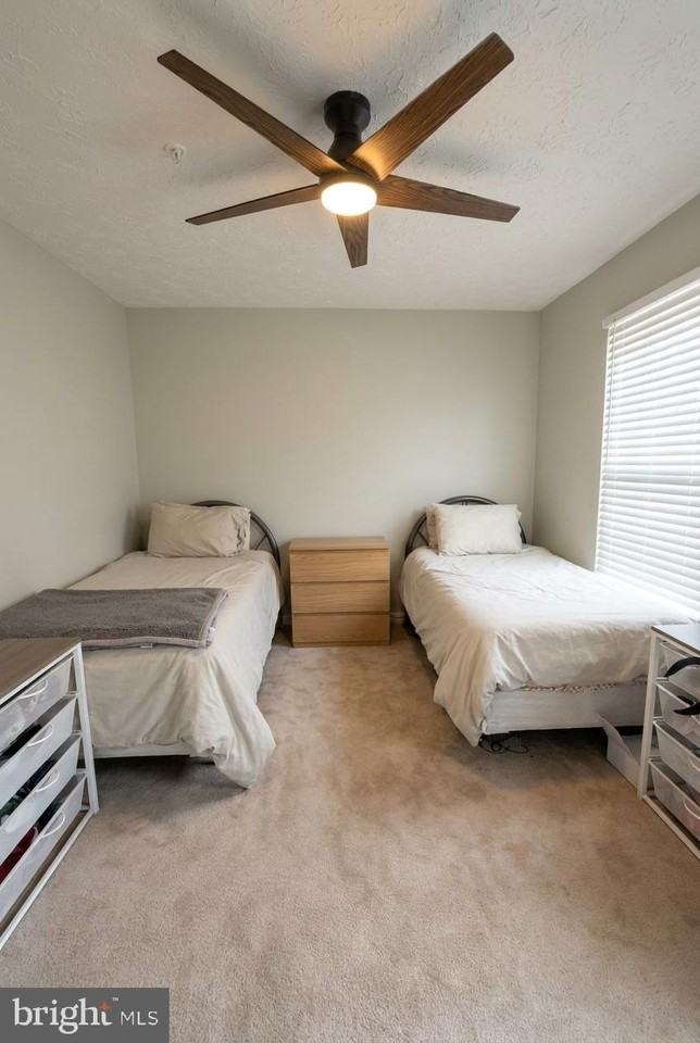 1409 Roman Ridge Way - Photo 6 of 11