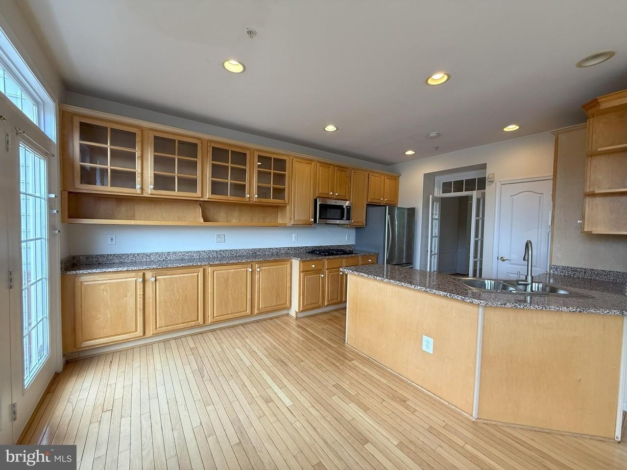 6130 Stonehenge Pl #7