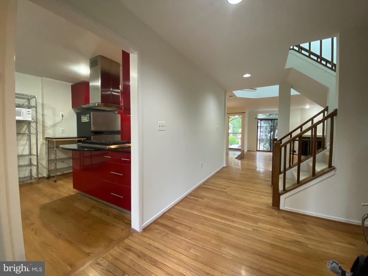 20 Valerian Ct - Photo 4 of 36