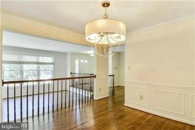 5726 Brewer House Cir - Photo 3 of 22