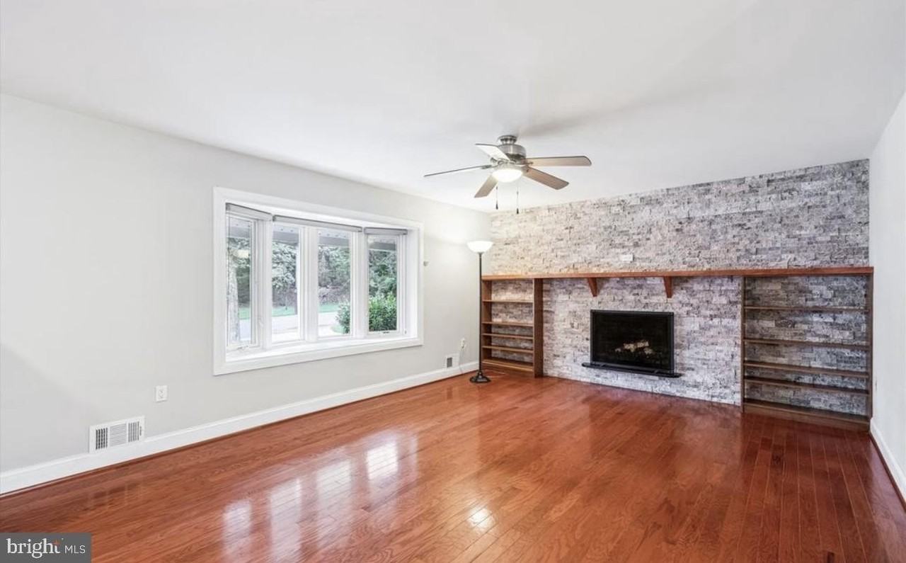 9321 Saint Andrews Pl - Photo 5 of 25