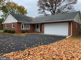 116 N Golfwood Ave - Photo 1 of 1