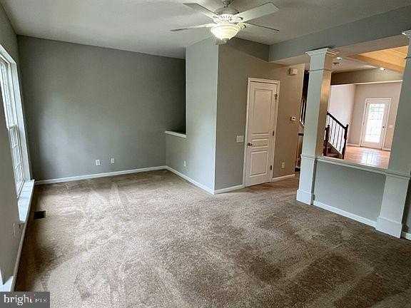 1930 Cavalier Ln - Photo 6 of 28
