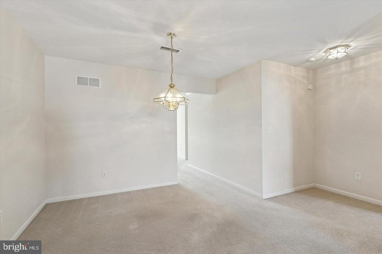 110 W Harmony Dr #107 - Photo 5 of 15