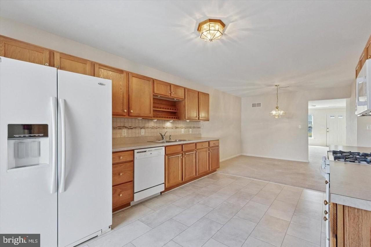 110 W Harmony Dr #107 - Photo 7 of 15