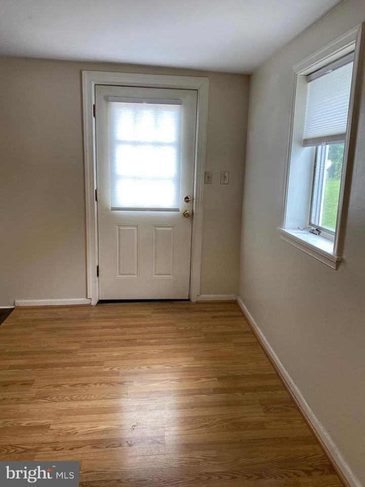 720 Morwood Rd Apt 2 - Photo 4 of 13