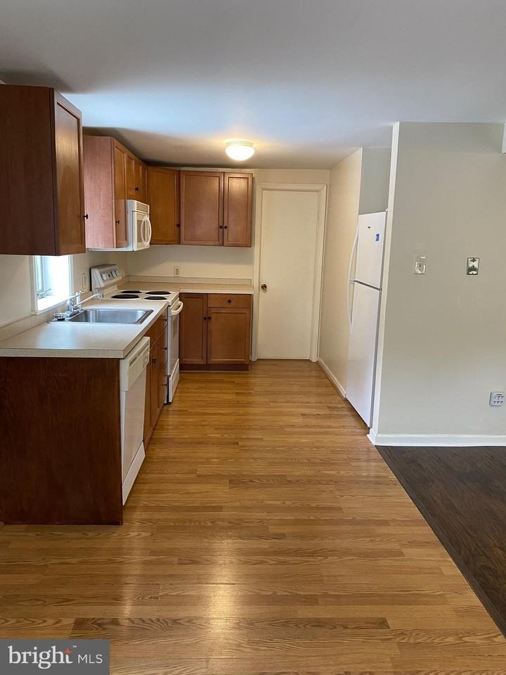720 Morwood Rd Apt 2 - Photo 6 of 13