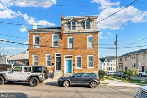 featured image of 205 Hermitage St