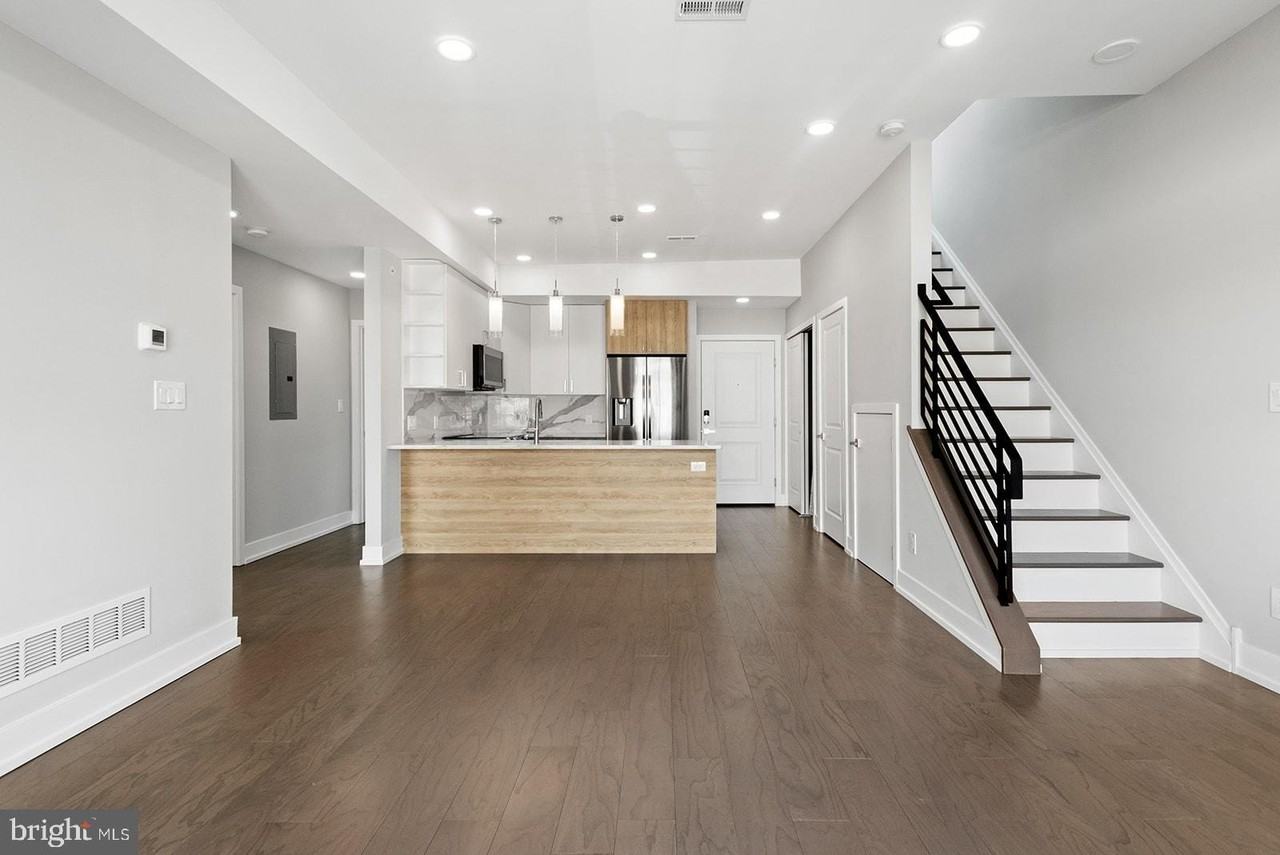 1221 E Berks St #309 - Photo 5 of 50