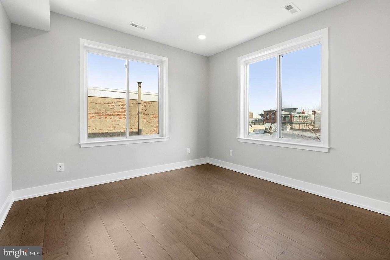 1221 E Berks St #309 - Photo 6 of 50
