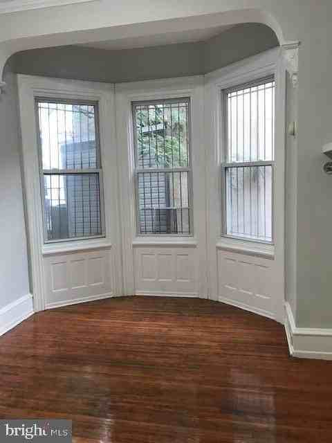 423 S 15th St