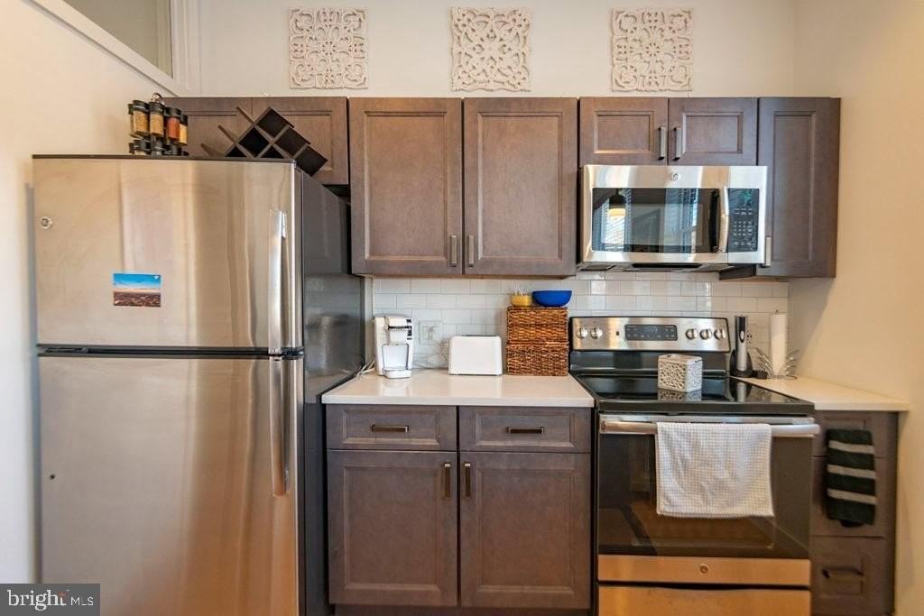 507 S 8th St #203 - Photo 4 of 9