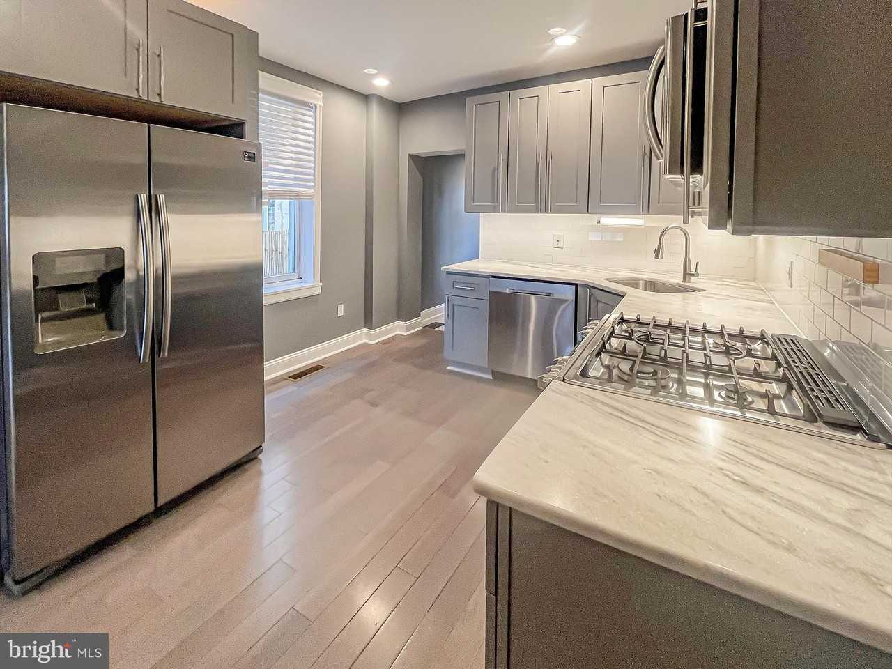 2866 Cedar St - Photo 6 of 32