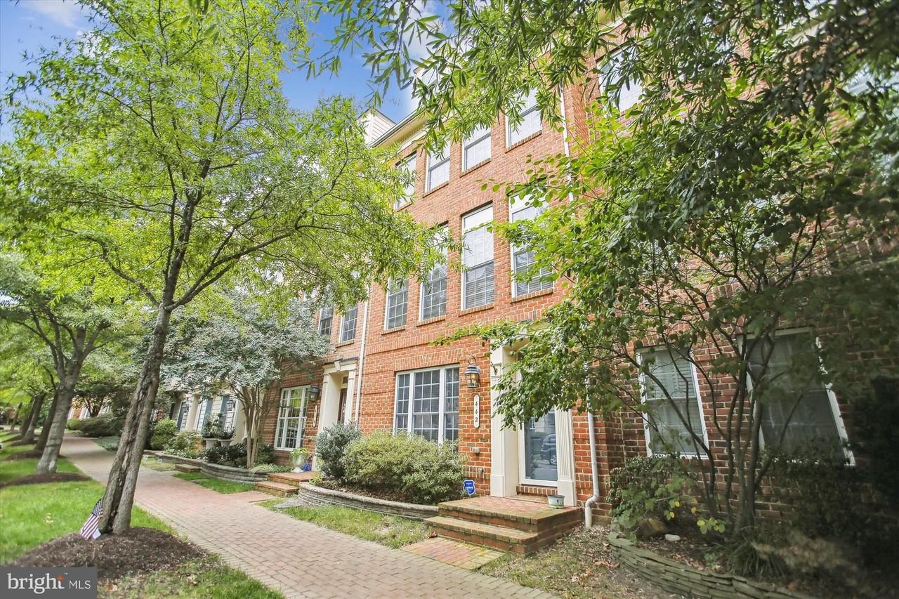 440 Ferdinand Day Dr - Photo 2 of 50