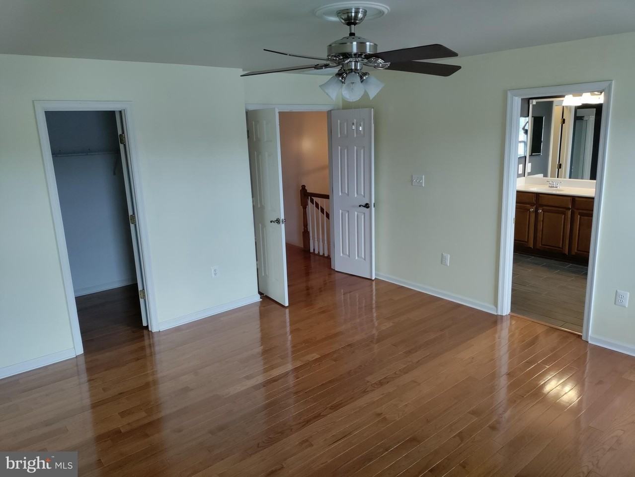 1202 Ellis Ave - Photo 6 of 27