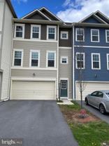 112 Splendor Garden Way - Photo 1 of 1