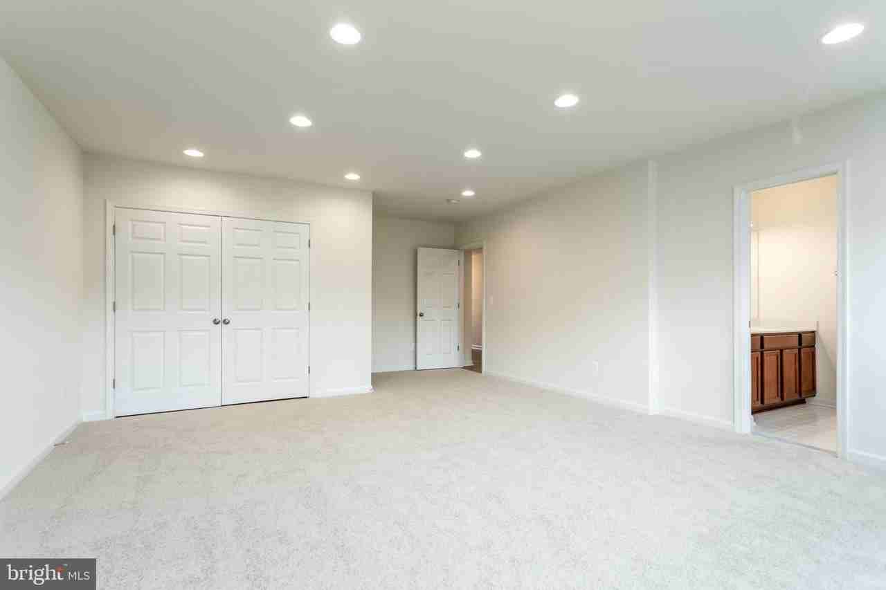 228 Patchwork Dr - Photo 5 of 33