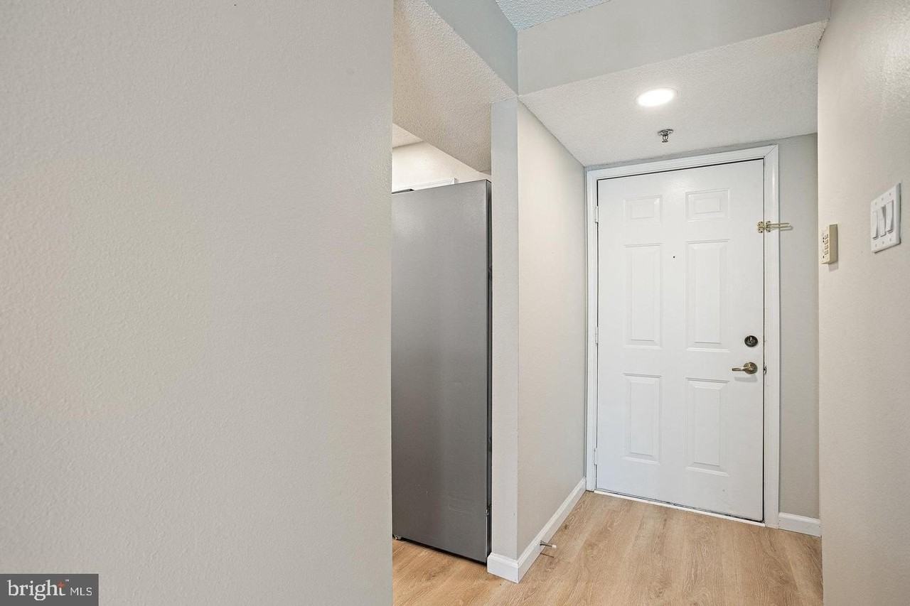 1504 Lincoln Way #309 - Photo 4 of 25