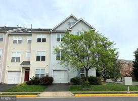 featured image of 2575 Pennymoor Ct