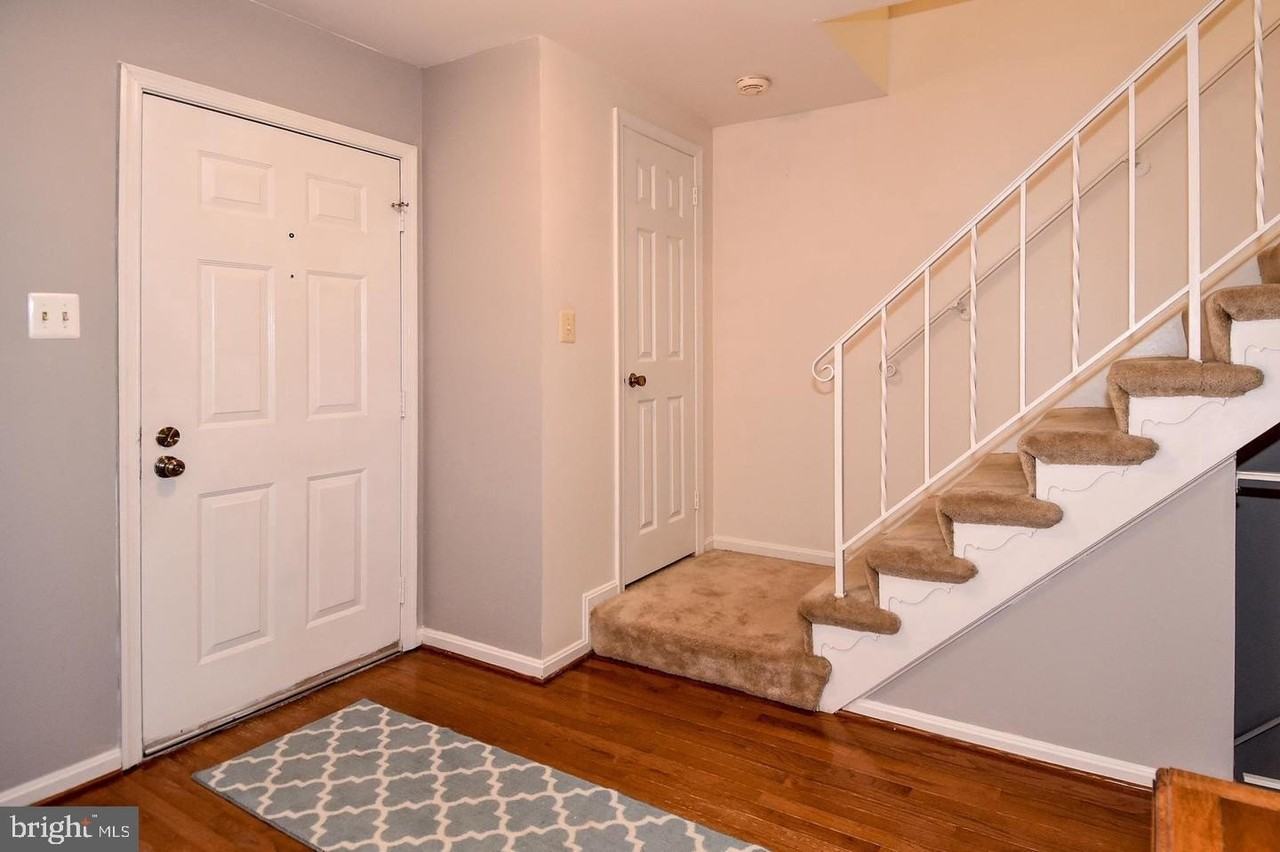 7414 Willshire Hunt Ct - Photo 3 of 38