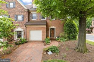 6369 Brampton Ct - Photo 1 of 1