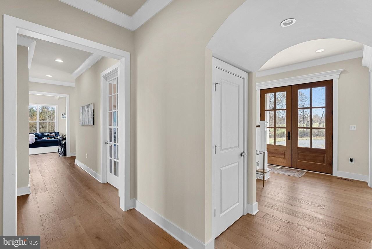 38149 John Wolford Rd - Photo 7 of 50