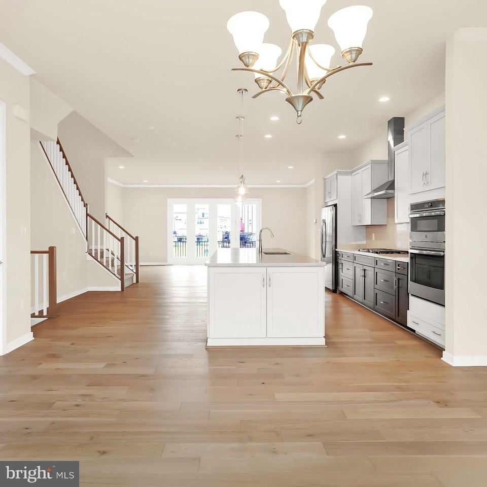 23580 Belvoir Woods Ter - Photo 4 of 29