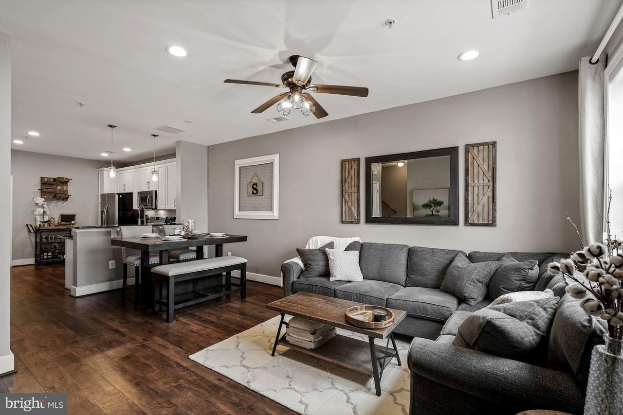 22682 Verde Gate Ter - Photo 3 of 25
