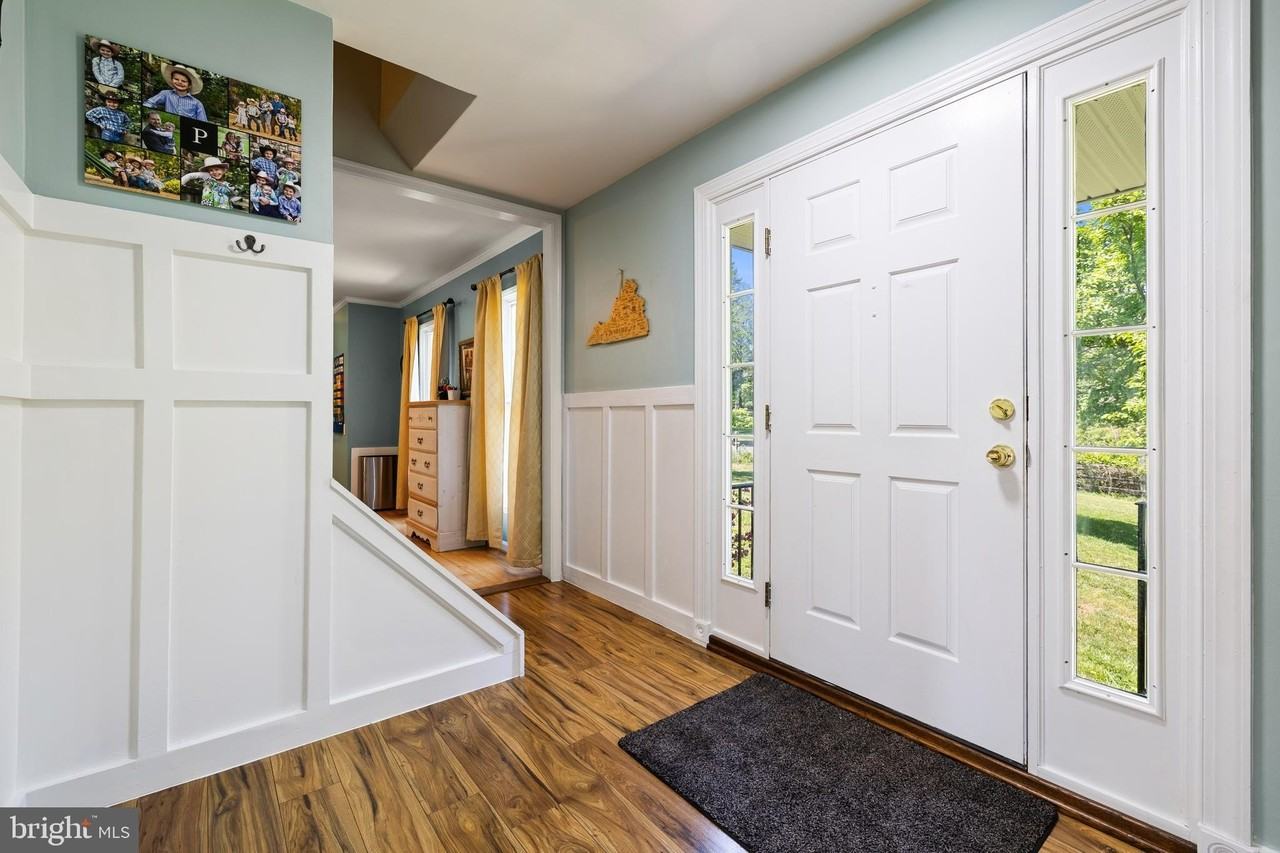 4301 Mountain View Dr - Photo 5 of 50