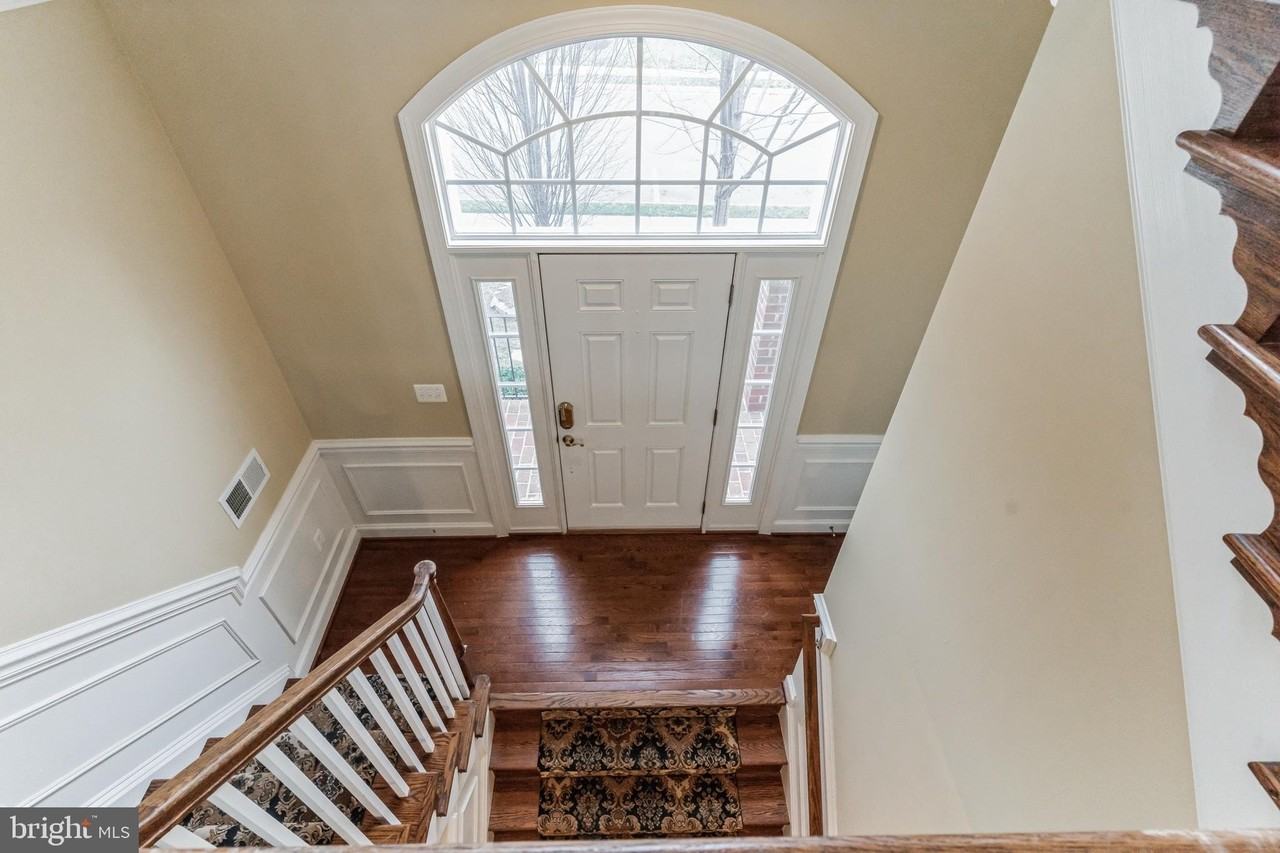 12582 Stone Lined Cir - Photo 3 of 5