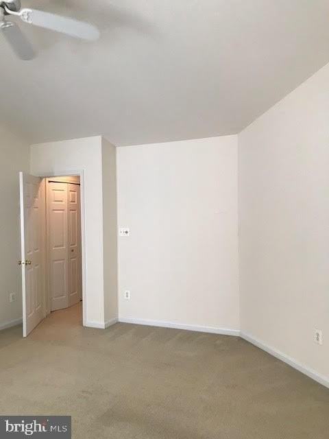 12039 Kemps Landing Cir - Photo 7 of 31