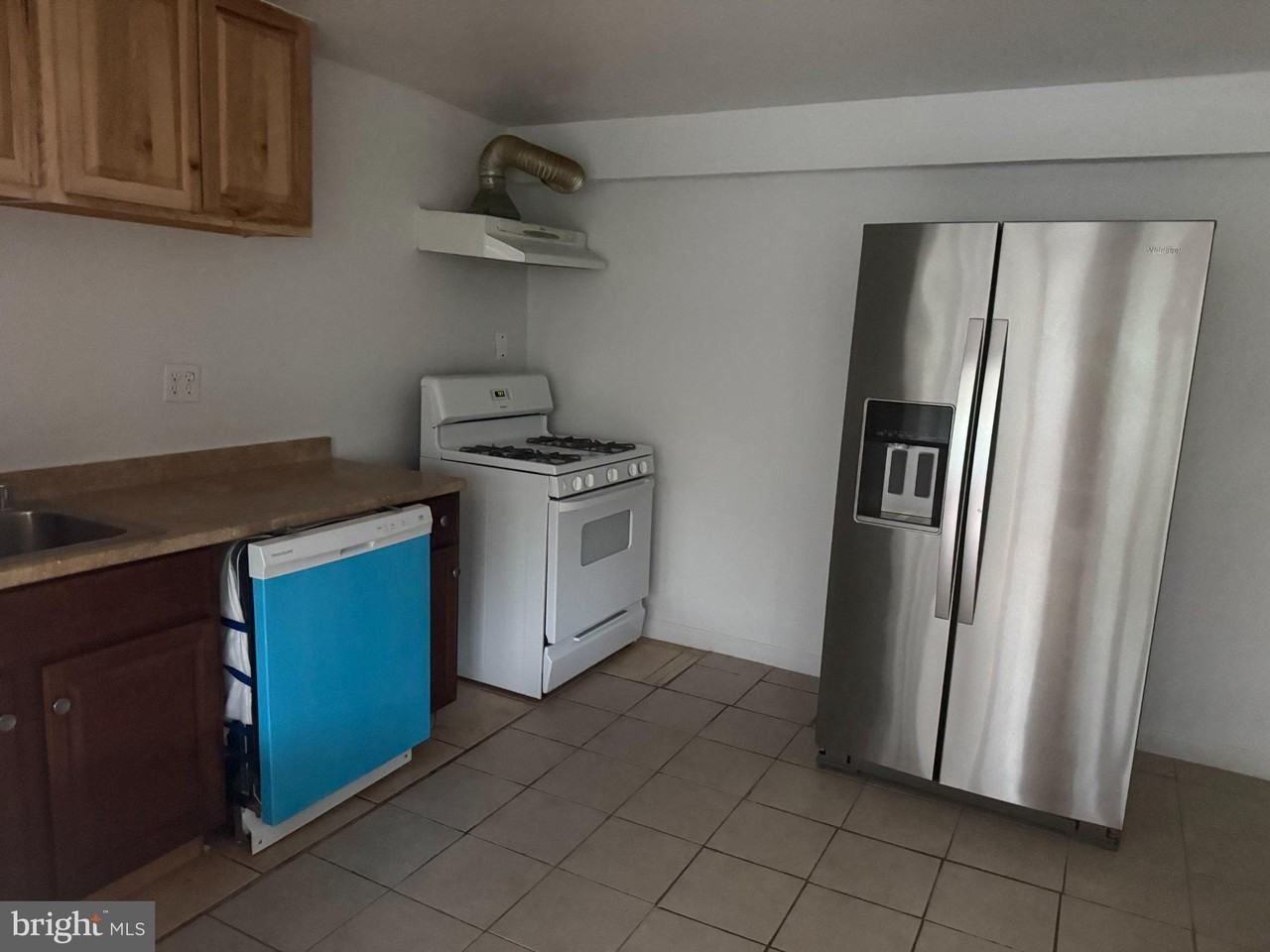 14212 Fisher Ave - Photo 5 of 15