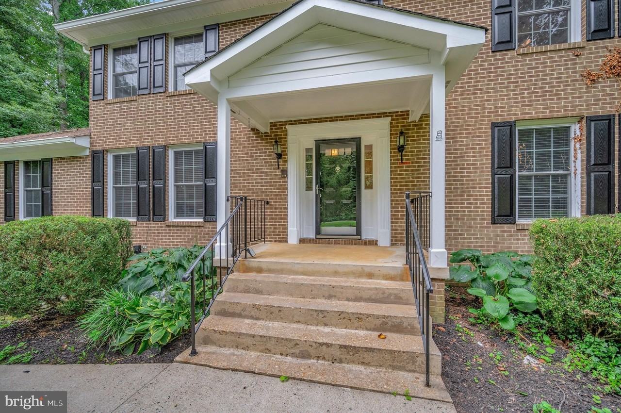 13 Franklin St - Photo 7 of 50