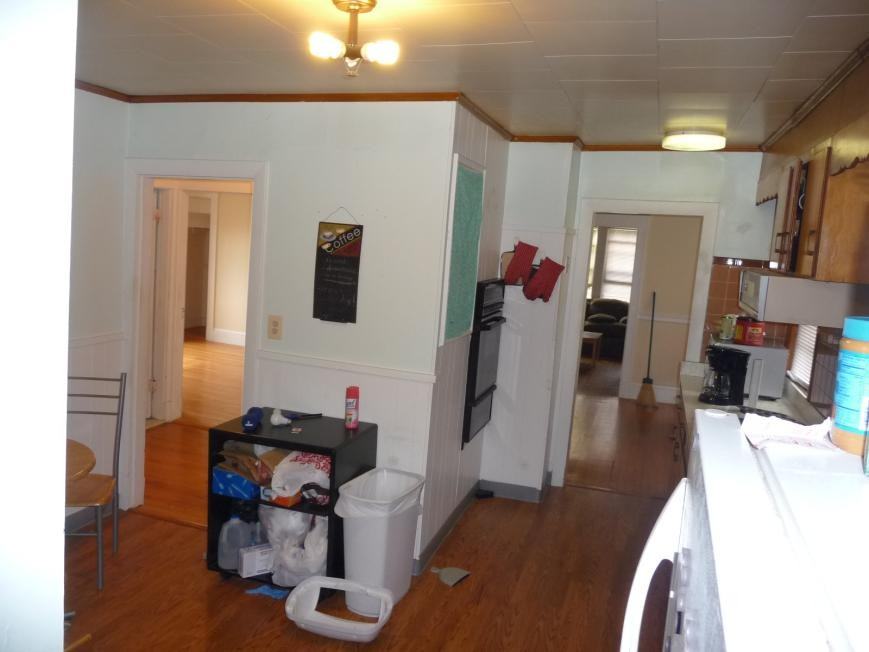 12 Lake St - Photo 5 of 6