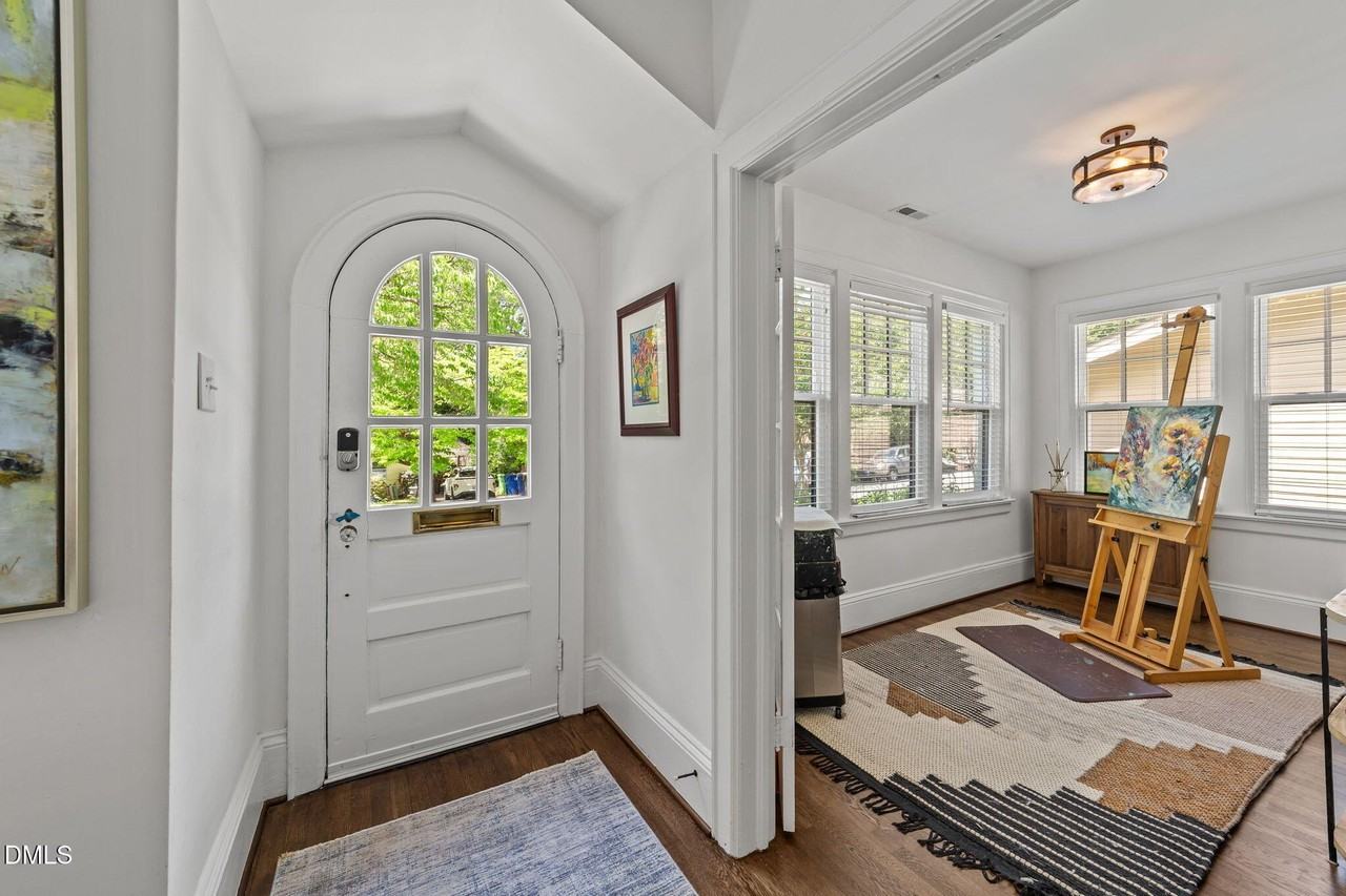 1718 Scales St - Photo 4 of 50