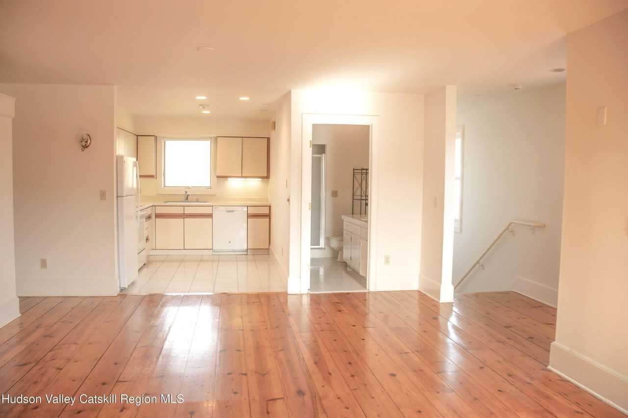 96 Jefferson Hill Road - Photo 3 of 17