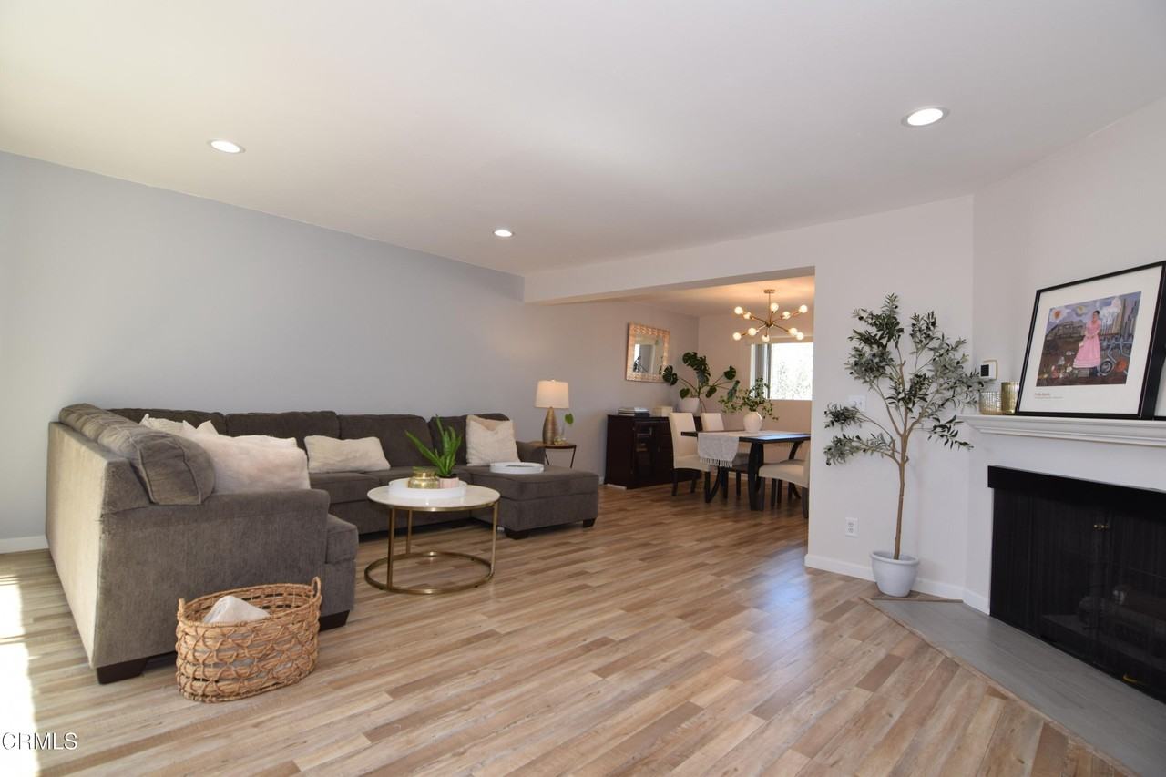 18550 Hatteras St #73 - Photo 4 of 37
