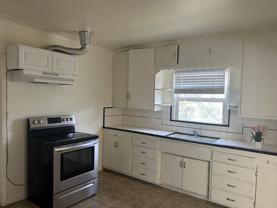1105 Coffee Rd #B - Photo 1 of 1