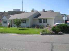 featured image of 2829 Acacia Ave