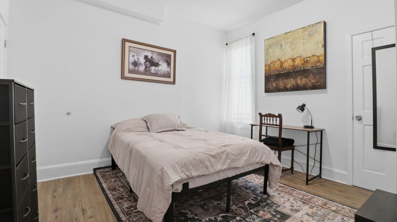W Lanvale St - Photo 7 of 10