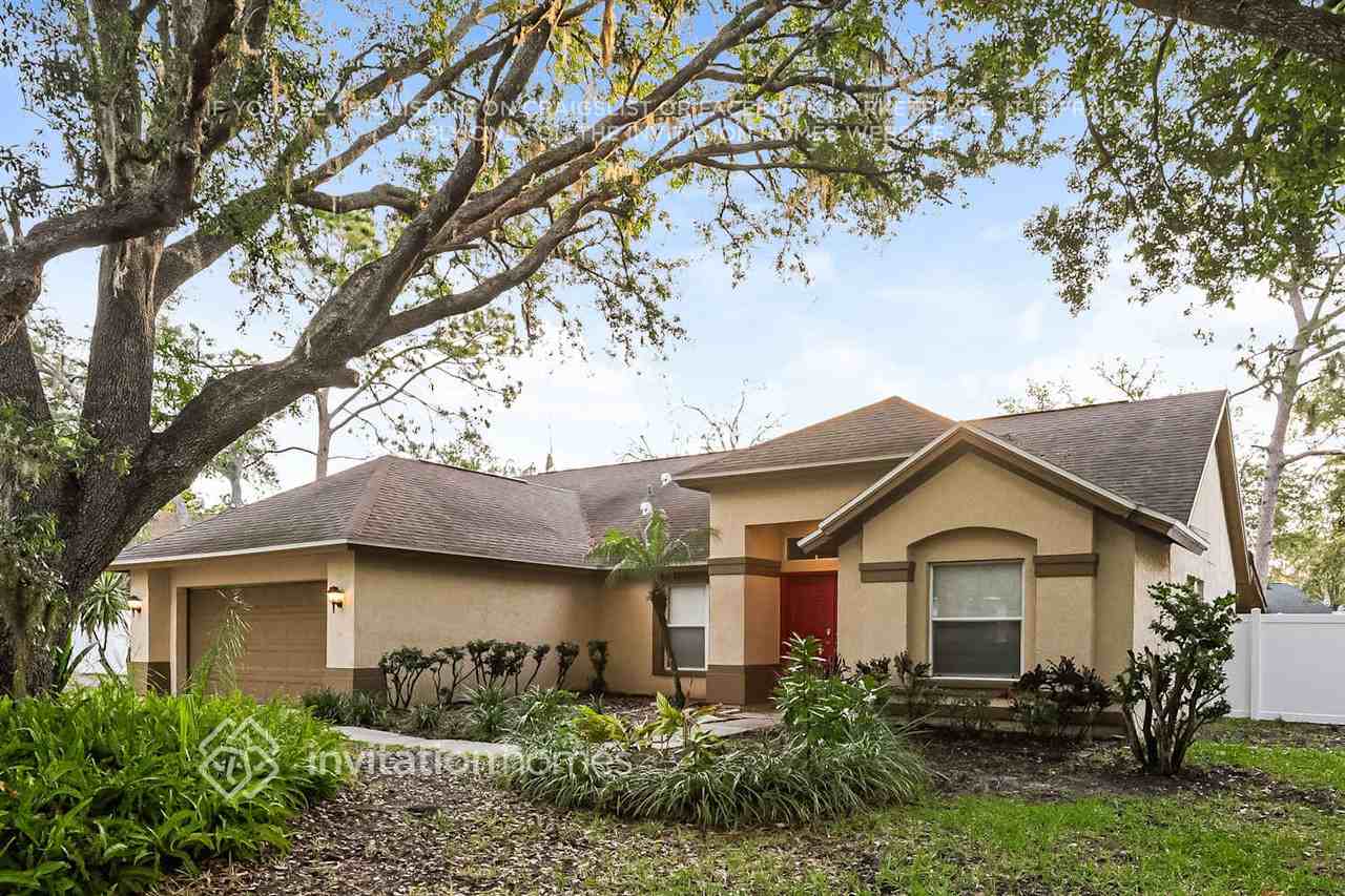 16103 Dowling Ct - Photo 3 of 17