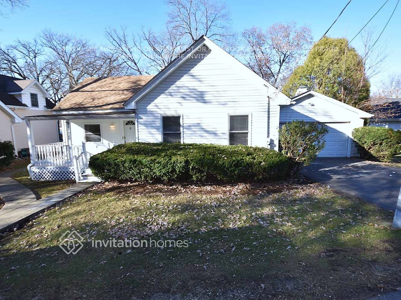 1102 Lincoln Ave