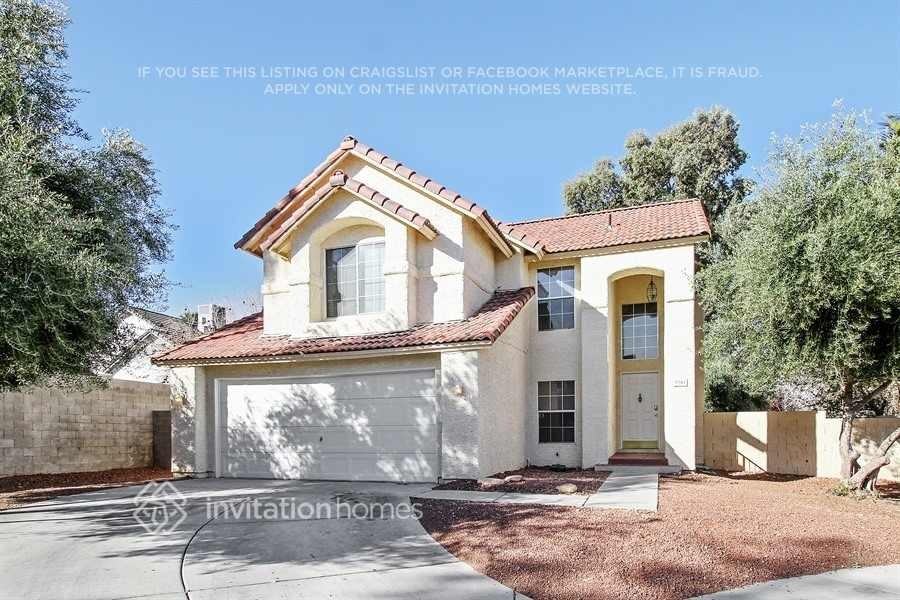 3301 Hyannis Cir