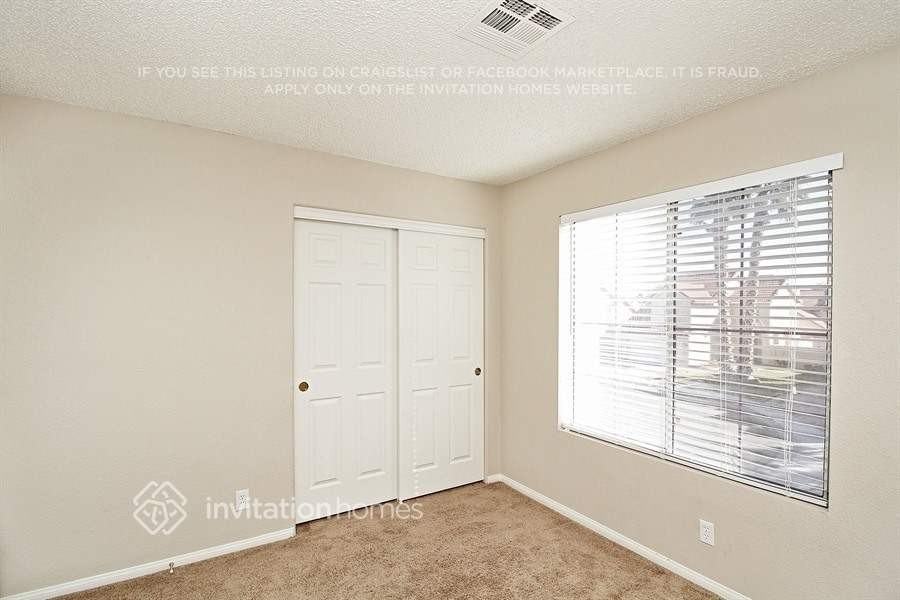3301 Hyannis Cir - Photo 2 of 12