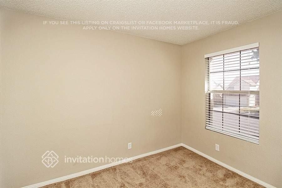 3301 Hyannis Cir - Photo 6 of 12