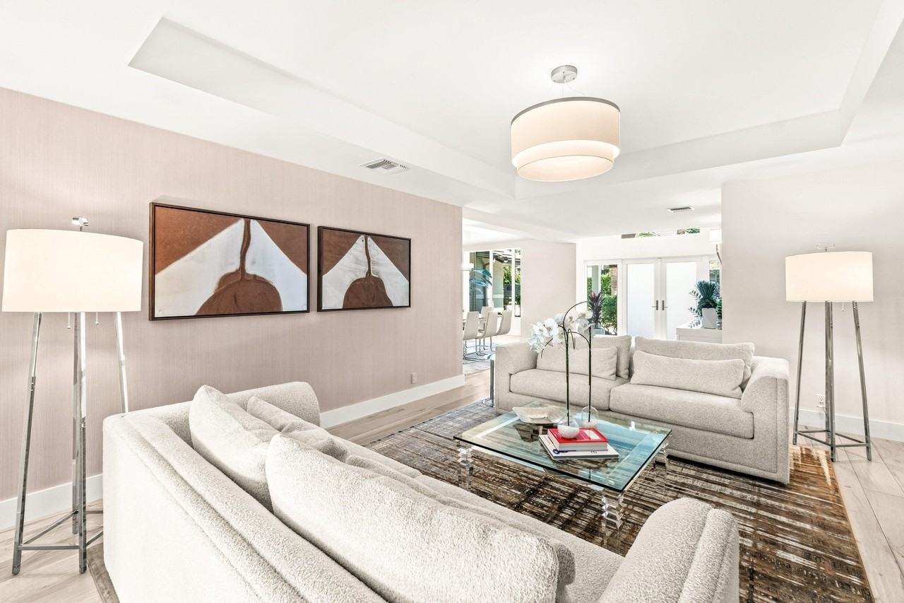 2367 Queen Palm Rd - Photo 3 of 44