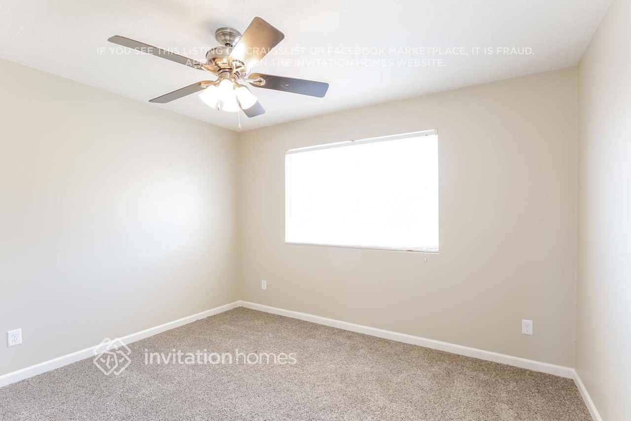 3843 W Bloomfield Rd - Photo 5 of 13